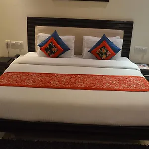 Klg International 2* Zirakpur